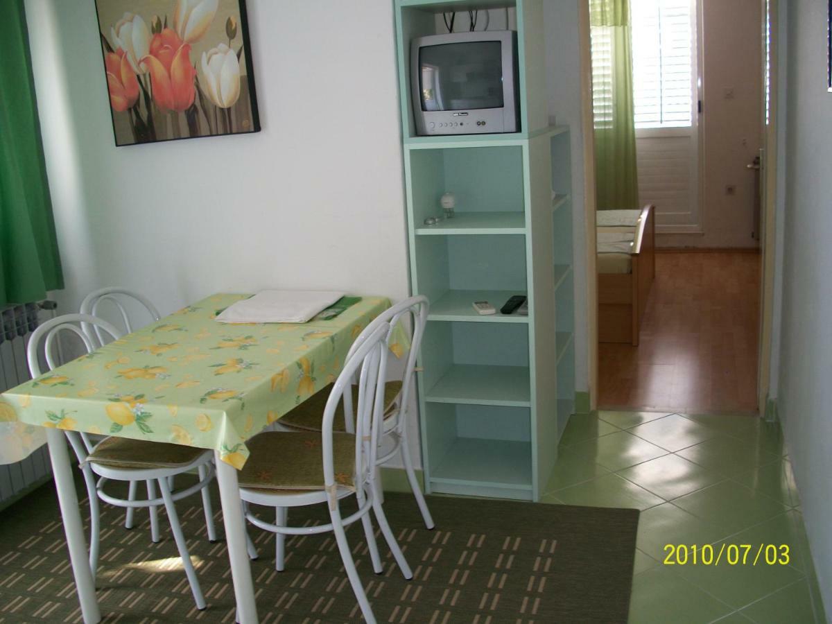 Apartmani Surlin 赫瓦尔 外观 照片