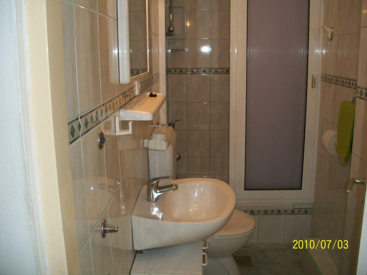 Apartmani Surlin 赫瓦尔 外观 照片