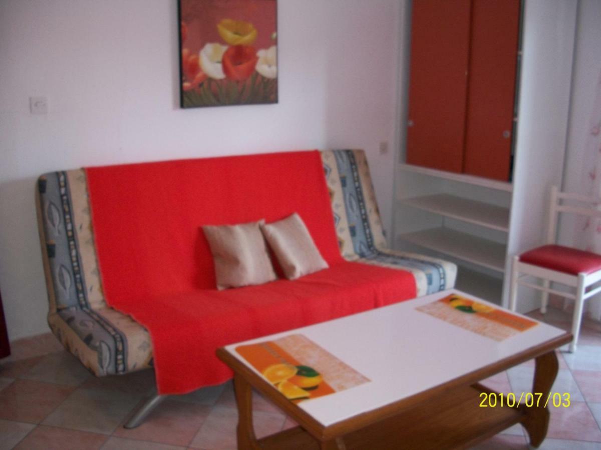 Apartmani Surlin 赫瓦尔 外观 照片